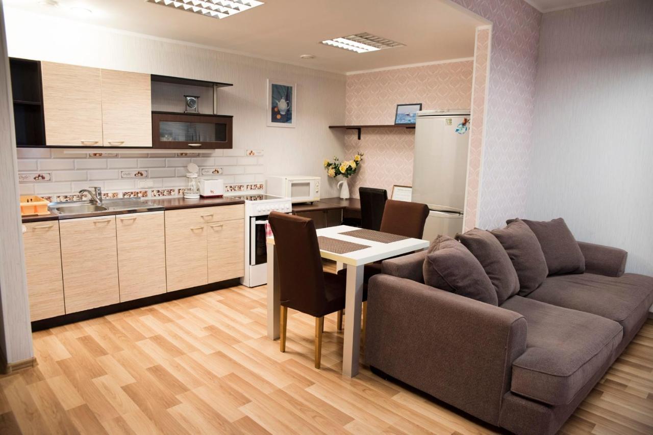 Papiniidu Studio Apartments Παρνού Εξωτερικό φωτογραφία