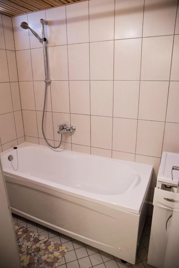 Papiniidu Studio Apartments Παρνού Εξωτερικό φωτογραφία